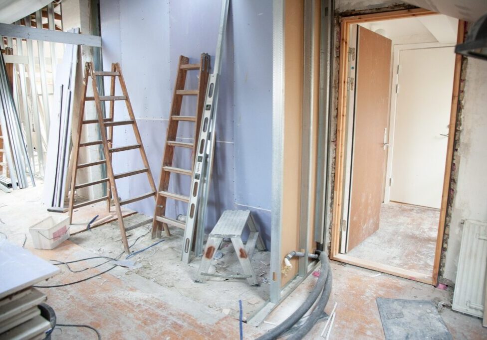 7 Safety Tips for Renovating in the Winter